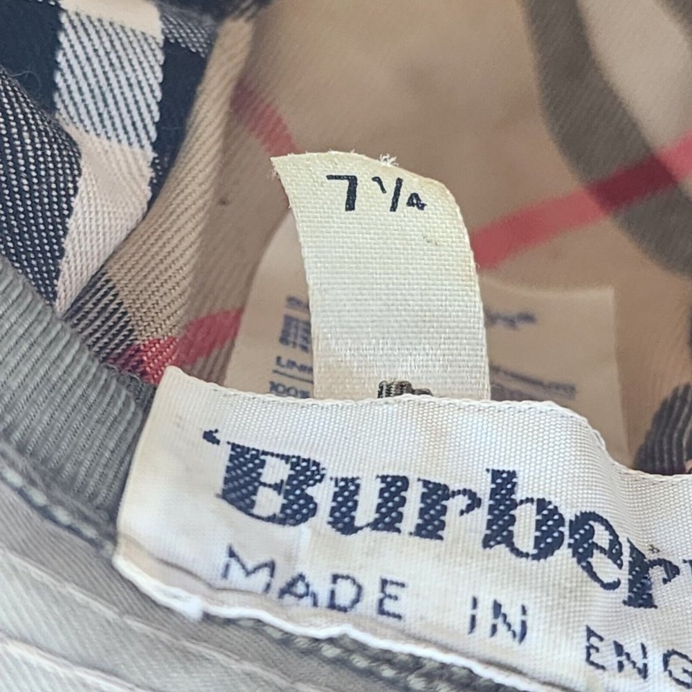 Burberry Women’s Classic Tan Fedora Bucket Hat Size 7.25 Nova Check SEE PICS - Picture 8 of 11